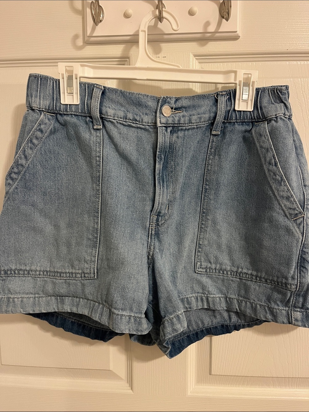GAP Light Wash Denim Patch Pocket Shorts